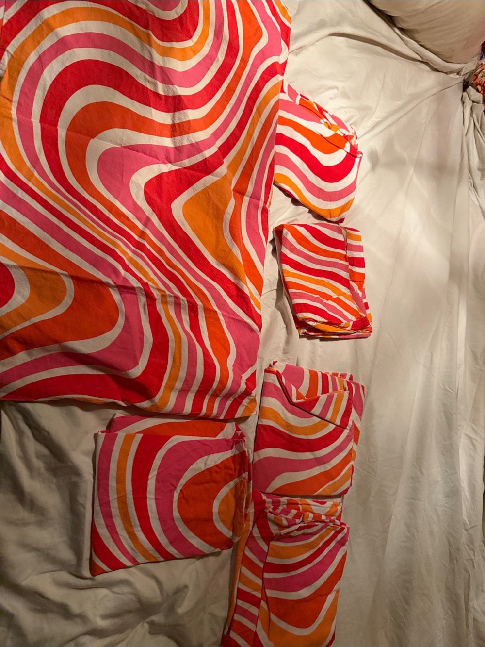 Vibrant Pink & Orange Swirl king size pillowcases times six